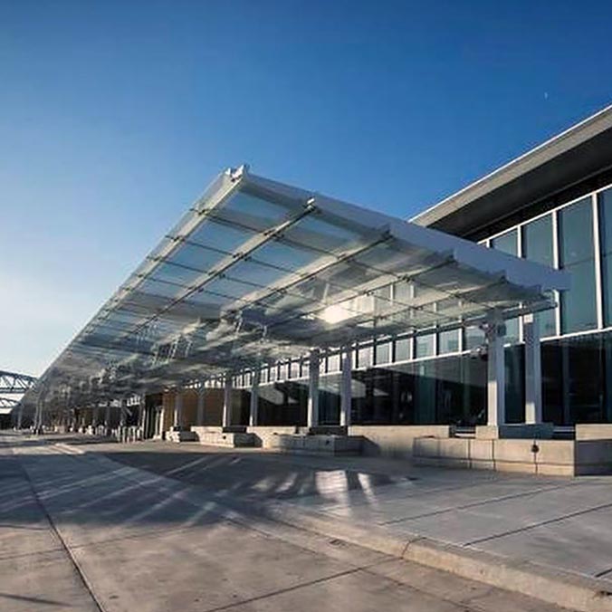 Wichita Dwight D. Eisenhower Airport: Canopy