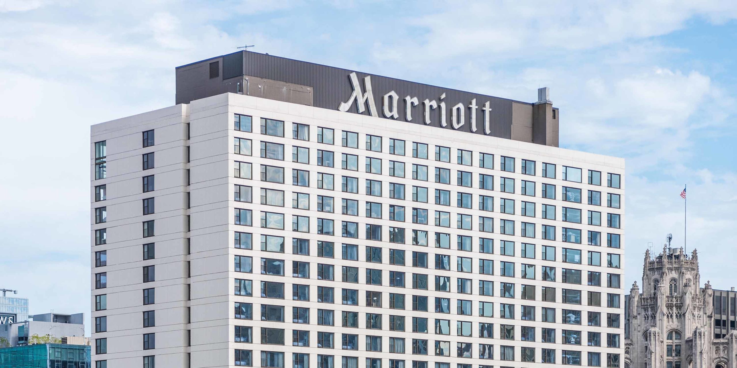 Marriott Downtown Chicago header image #1