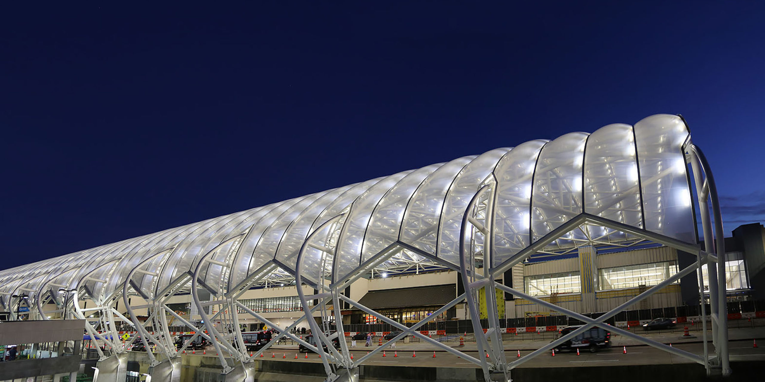 Pfeifer Structures, Atlanta Hartsfield Passenger Canopy, ETFE, Enclos, ETS, Enclos Tensile Structures