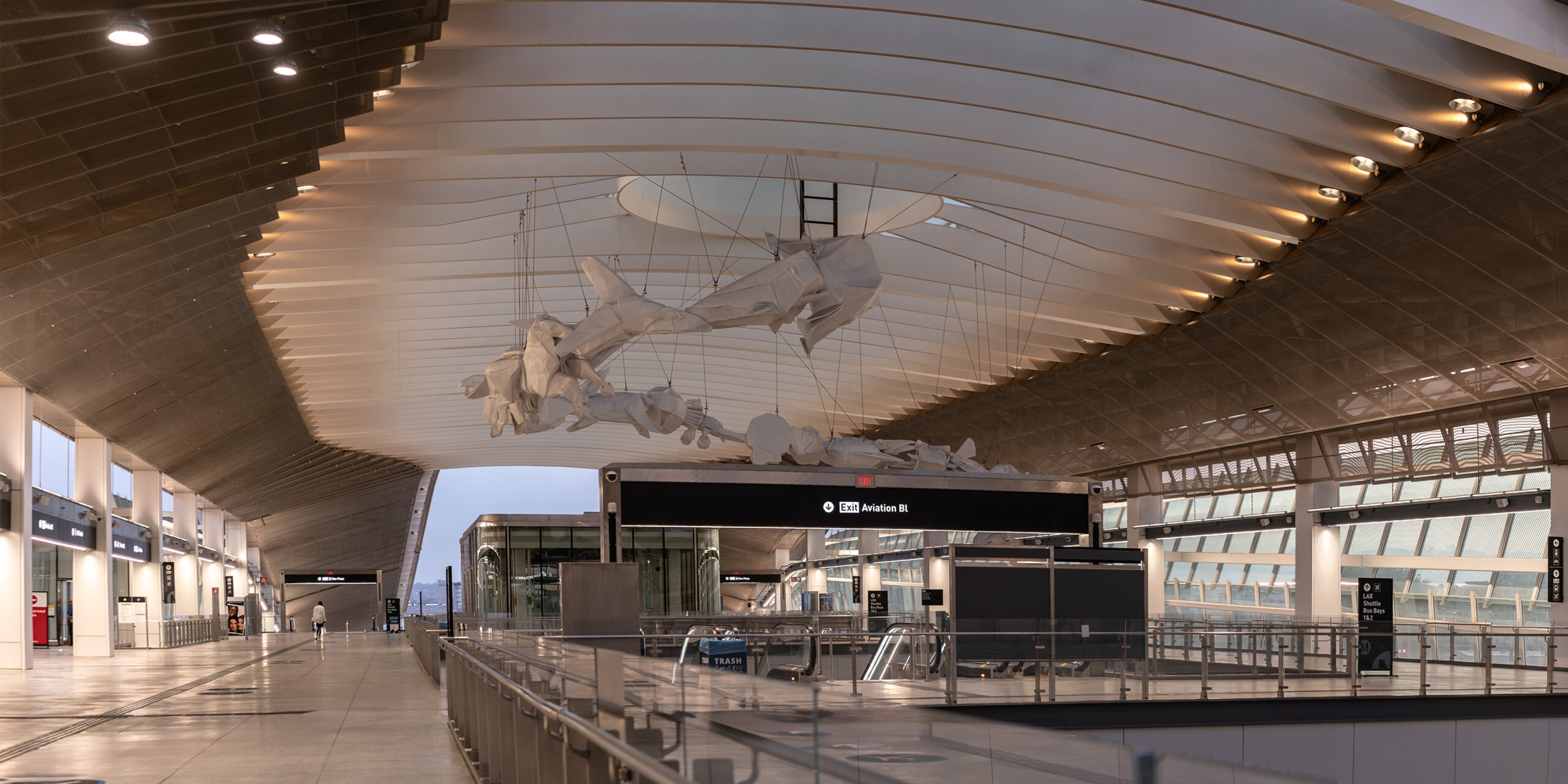 LAX/Metro Transit Center header image #3