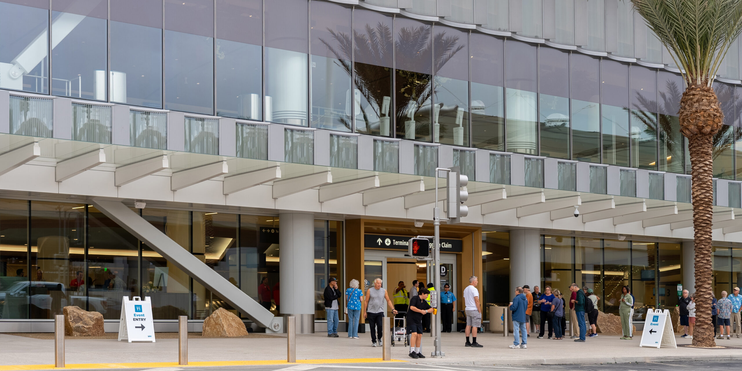San Diego International Airport – Terminal 1 header image #2
