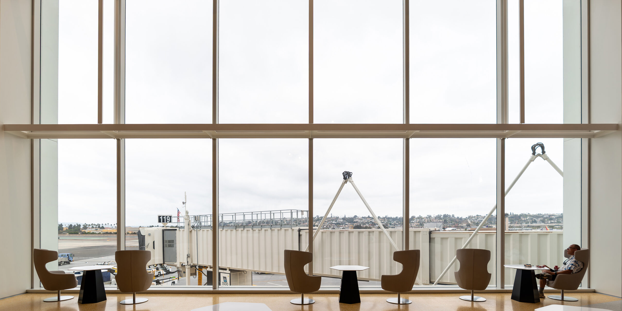 San Diego International Airport – Terminal 1 header image #9